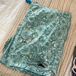 Tommy Bahama RELAX swim trunks